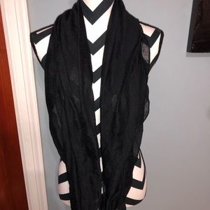 Black Scarf
